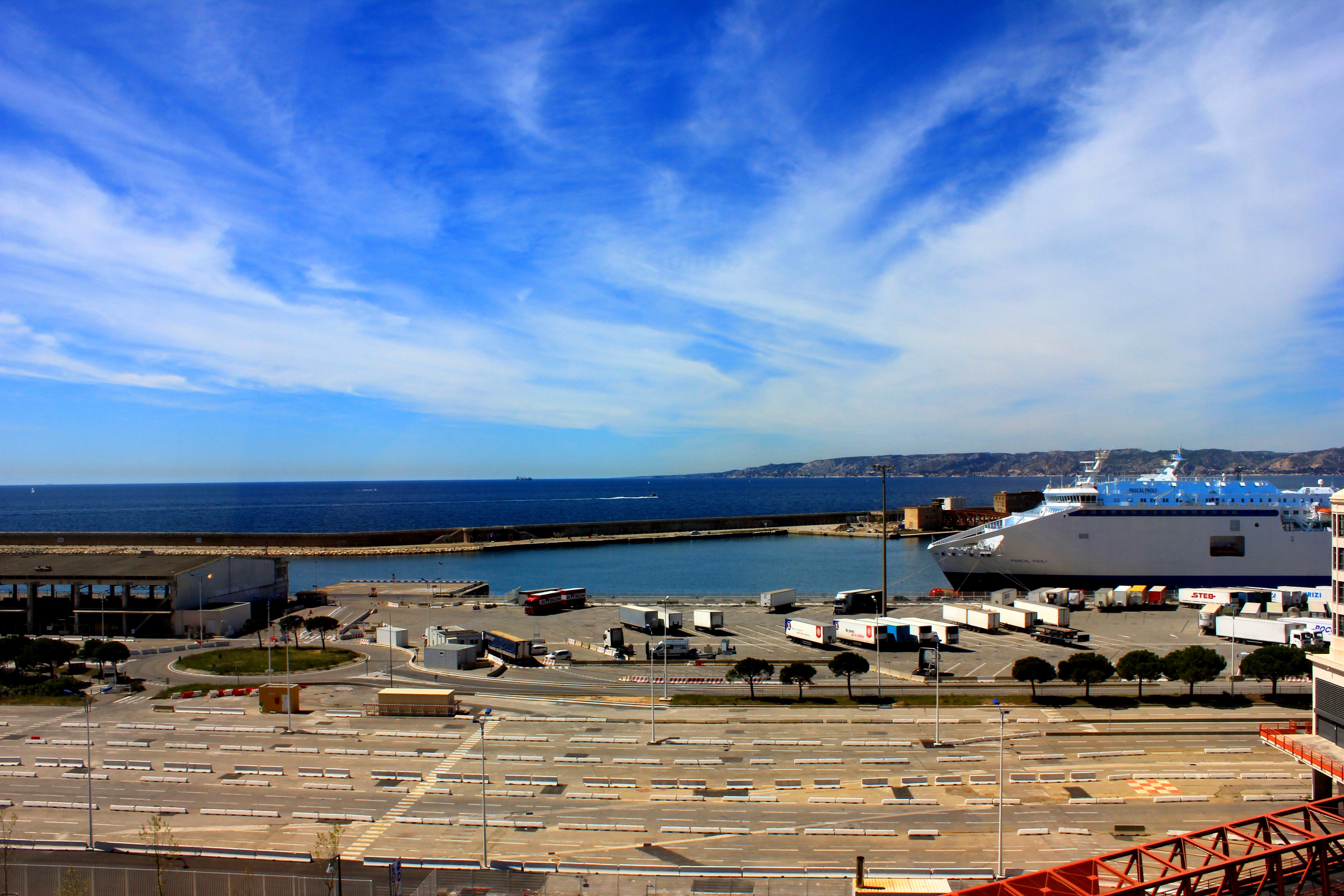 Hotel Golden Tulip Marseille Euromed Exteriér fotografie