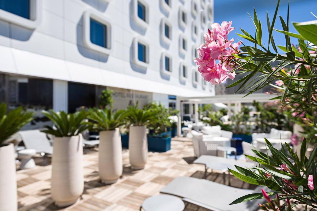 Hotel Golden Tulip Marseille Euromed Exteriér fotografie